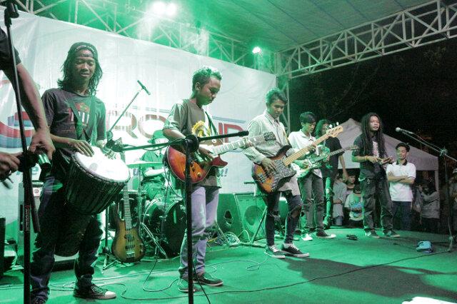 Okem dak ini <a href="/PAPRICAreggae_/">PAPRICA</a> :D