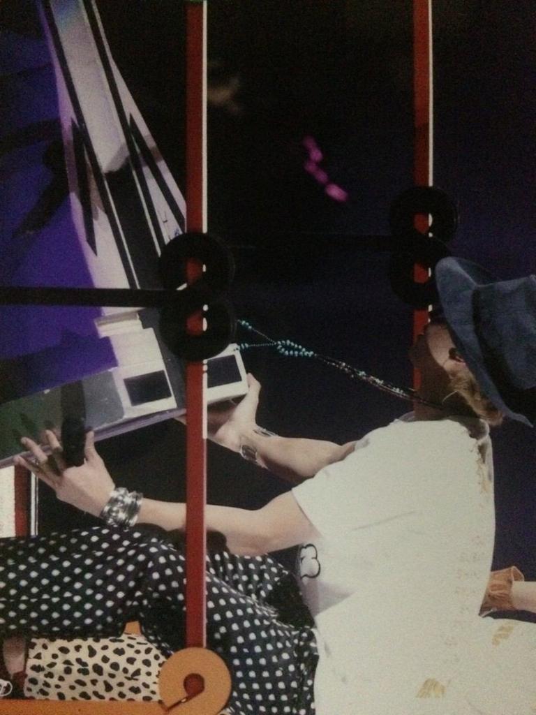 peach_0902's tweet photo. 大倉くんが煙突壊した瞬間 http://t.co/9z9QwAhmon