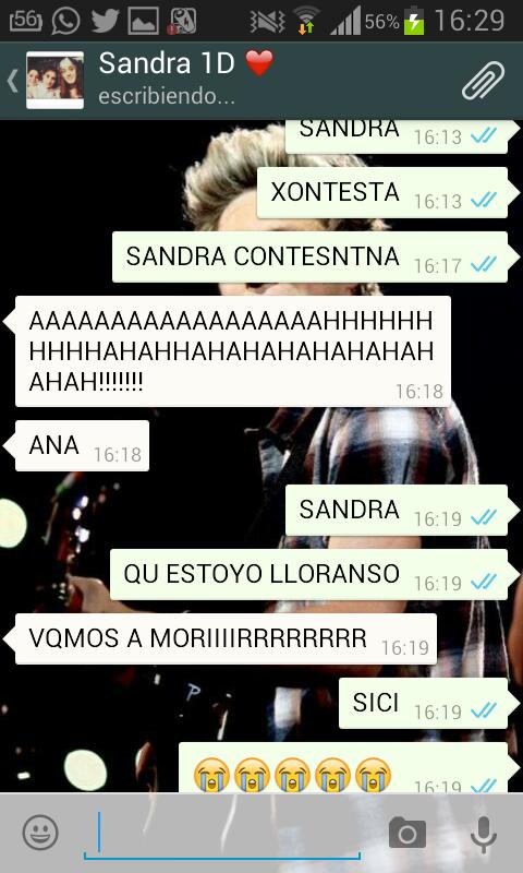 treatyouniall's tweet photo. ME ESTOY RIENDO MUCHO SOCORRO 😂😂😂😂😂 @SandraOneDream http://t.co/EaeC5Fhxwm