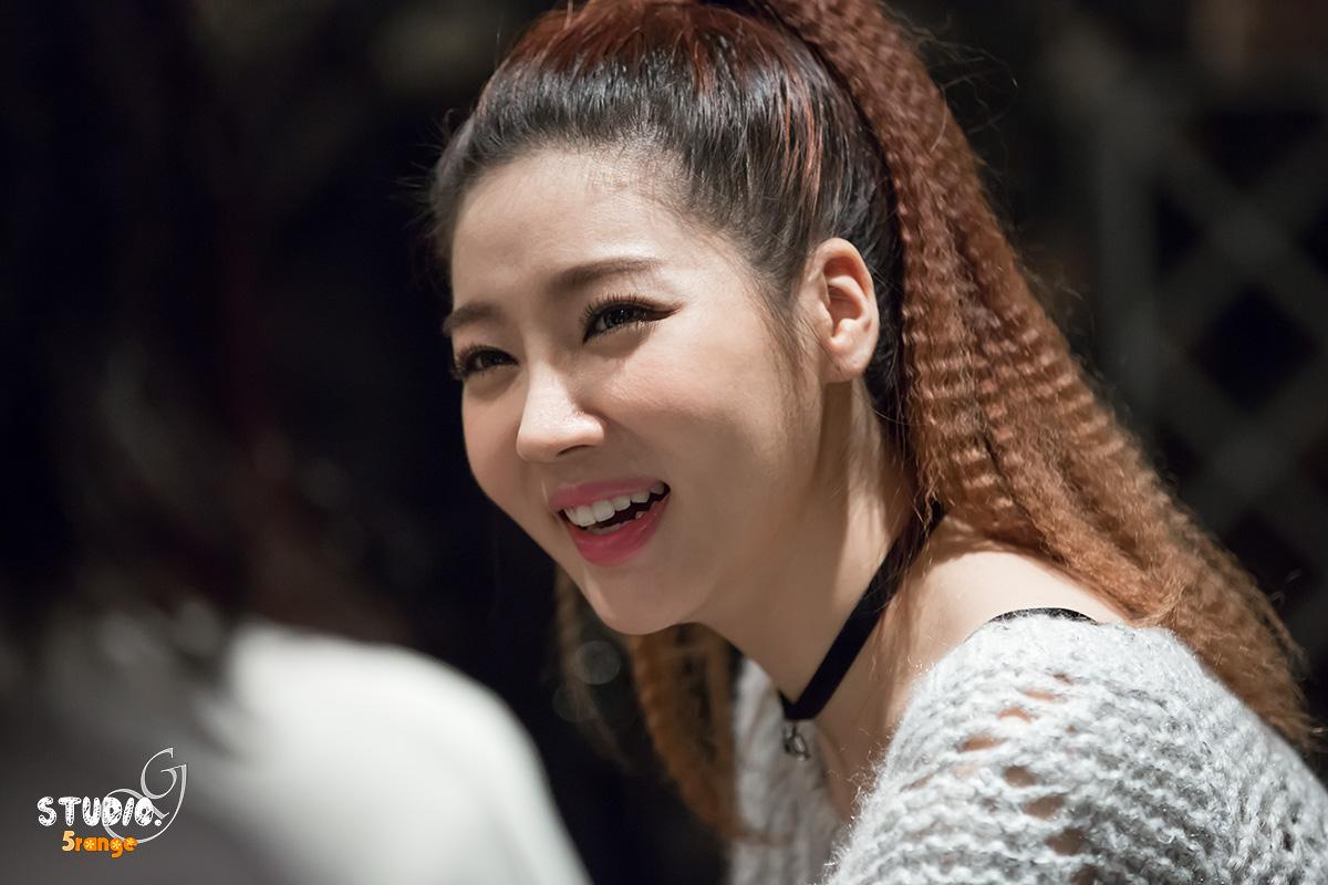 B583M2oCIAQ-Iqy.jpg:large