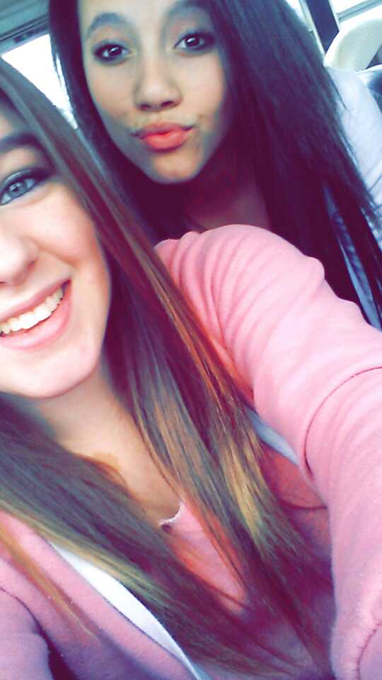 tuckermagley's tweet photo. Selfies with the best😏 #selfiegamestrong http://t.co/pix3380i4O