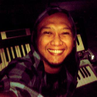 MS66RAWK's tweet photo. @ericirstandi #harmonimaster #songseter #euforiacontroler #wongtuwo http://t.co/JxjPbe4BTU