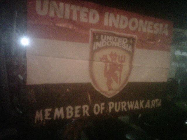 Nobar di lembur nyalira w/ <a href="/UtdIndoPWK/">UtdIndonesia Purwakarta</a> iraha bade nyimpang kadieu pa moris ? Hhe cc <a href="/Moris_Megaloman/">Sahrial Muharam</a>