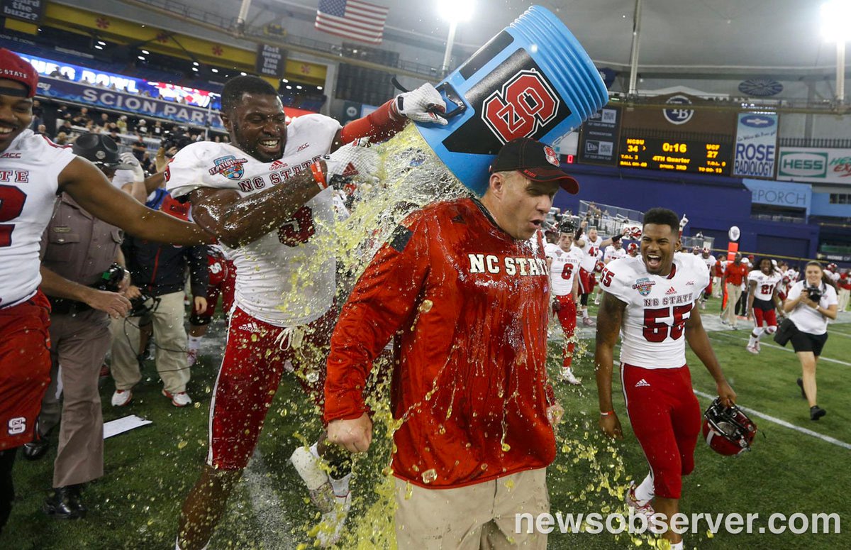 newsobserver's tweet photo. VIDEO: Relive #NCState's victory in @BitcoinBowl with 2400 photos in video #PackTheBay http://t.co/DIDgIr0BN8 http://t.co/MgZYV0poKh