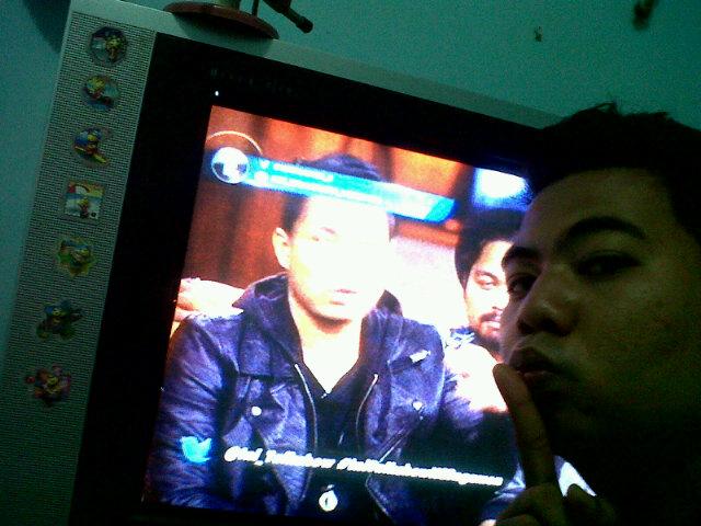 jali_yeni's tweet photo. Ed dah belum dapet juga ini S5 @ini_talkshow @NETmediatama #NETmiliuner_3 clue:E http://t.co/JLwJ5RPSIc