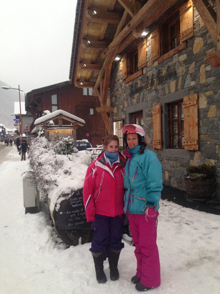 paulajones100's tweet photo. @cat_haf Morzine with snow. Fantastic! http://t.co/Owpfleo9D4
