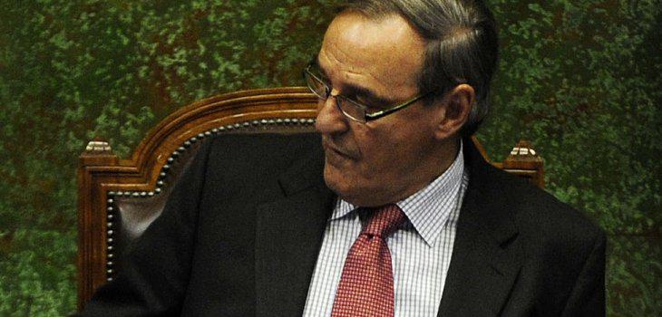 Con presencia de Sebastián Piñera realizan responso fúnebre  del ex diputado Delmastro rbb.cl/bmbg