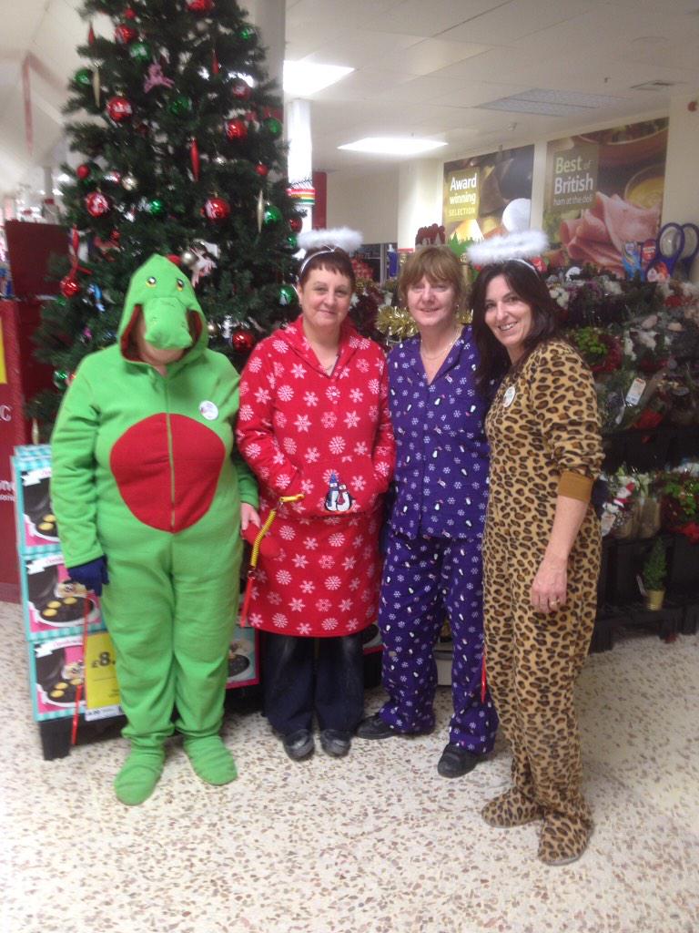 jacharewood's tweet photo. @AmnerMardie @debruskin67 @NightsWitham @annbennett61 #funatxmas #onesie http://t.co/Y1chzKUHsI