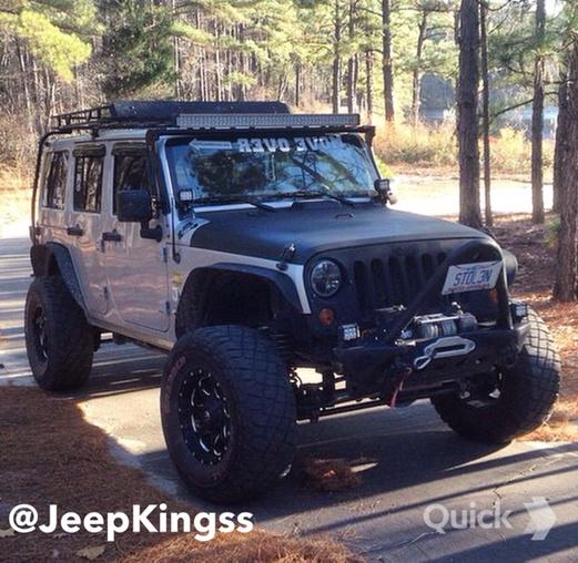 JeepKingss's tweet photo. Move Over➡️ http://t.co/XKZZWiH7Di