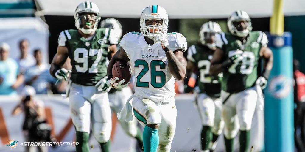 MiamiDolphins's tweet photo. Lamar Miller's 97 yard touchdown run was the longest in team history.

#StrongerTogether

#NYJvsMIA http://t.co/4lkqcUnUjx