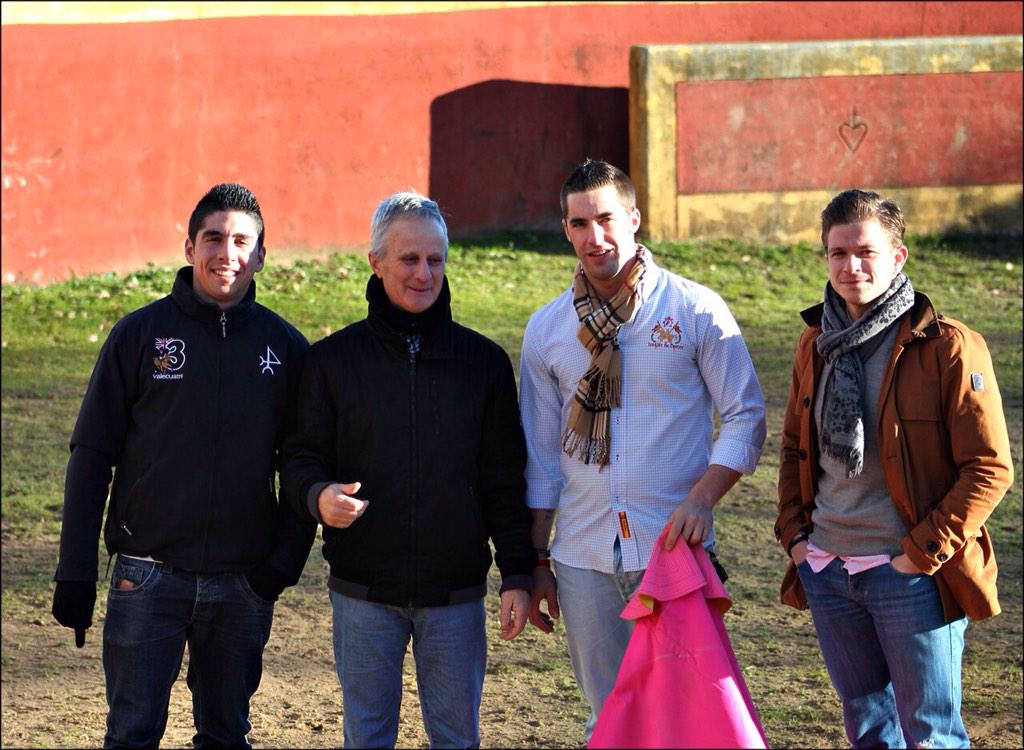 Un placer compartir tarde de toreó con estos 3 grandes toreros <a href="/PedrinCabrero/">Pedro Cabrero</a> <a href="/luisjuanela1/">luis juanela</a>