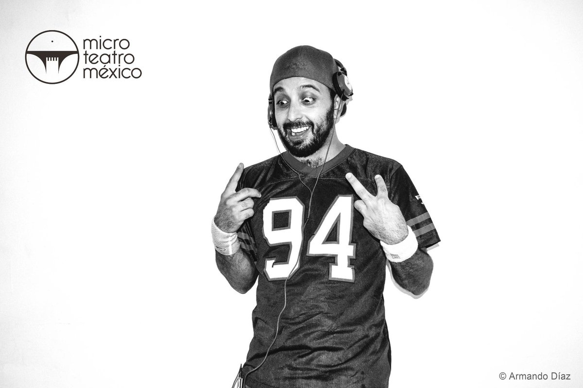 MicroTeatroMex's tweet photo. Domingo de ambrosía! El miedo, 9 formas de entenderlo, vivirlo y sentirlo. Galería de arte, ambigú y @MicroTeatroMex http://t.co/AK2VjxF0hI