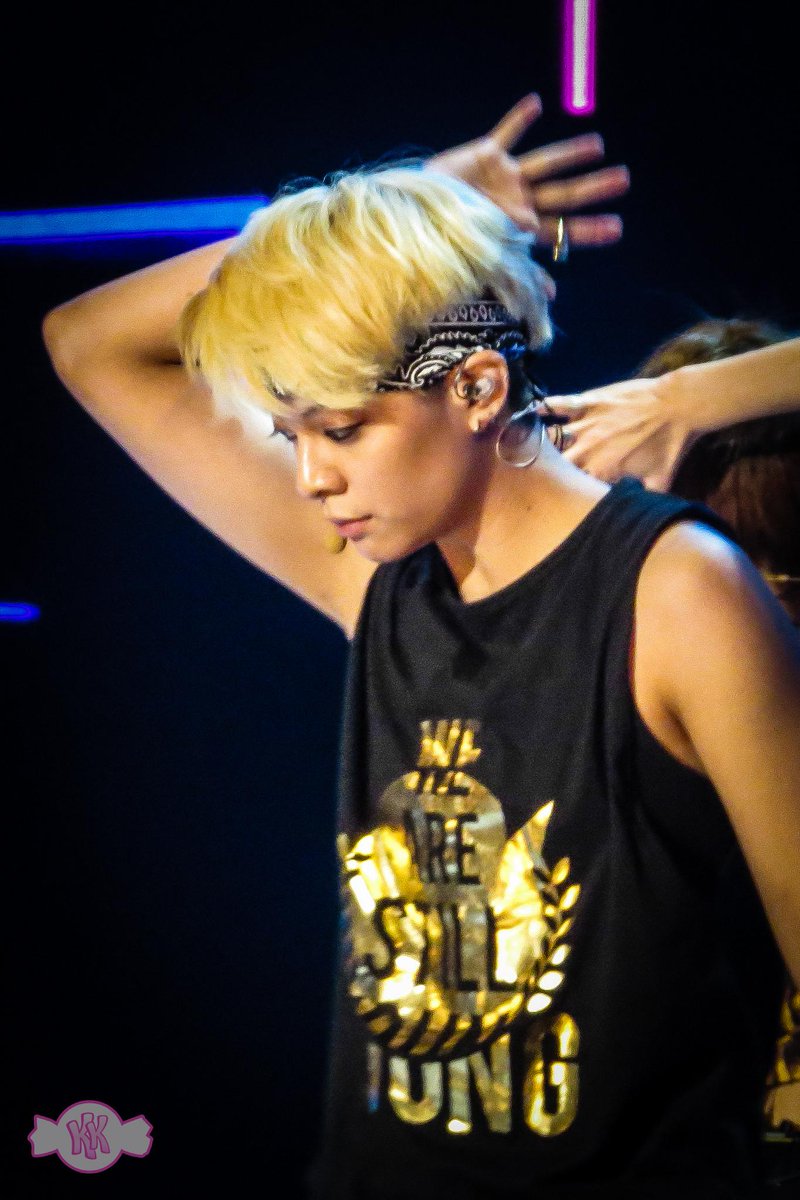 functionlove's tweet photo. 130825 f(Amber)+f(Luna) = Mnet What’s Up LA (KCON) [1] | 2P http://t.co/YwXsbG6yo4 http://t.co/t2AODeiOqZ