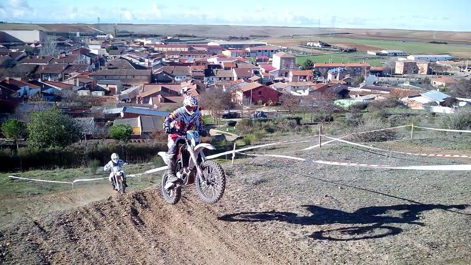 billy_monforto's tweet photo. Mañana pasada por frio, pero ha merecido la pena!! Enhorabuena a @HectorG_N y @AngelPeraltaaa ! Un placer. @mariovafu http://t.co/WVxAzYatby