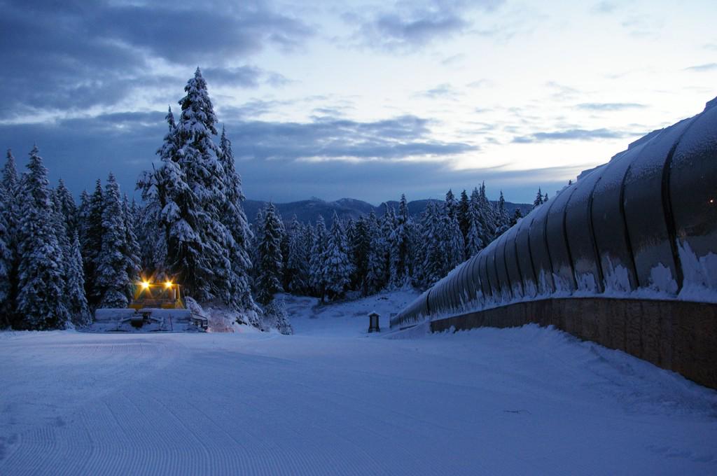 Mt_Seymour's tweet photo. The Goldie Learning Area is looking great this morning! Open from 9am to 4pm #northvan #yvr #vancouver http://t.co/klaqiMgMeh