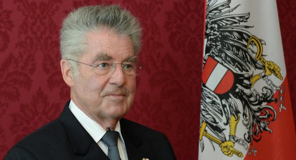 StimmeRusslands's tweet photo. Österreichs Präsident: Türen zwischen #Europa und #Russland müssen offen bleiben. http://t.co/3bXeFwEWeR http://t.co/WaEDjd4hL0