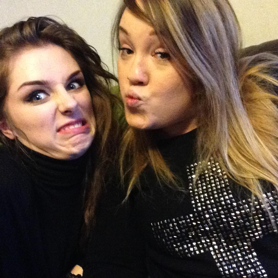 courtcott's tweet photo. @amykrobertsx http://t.co/ozPVEW7WfC