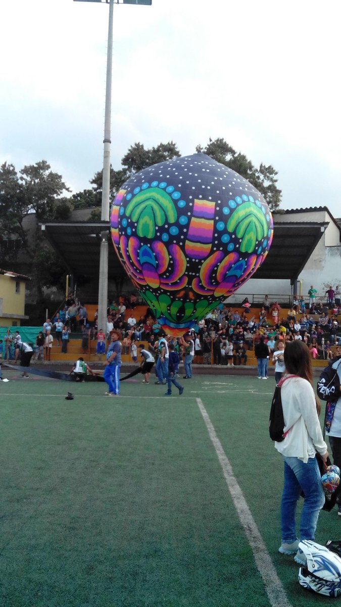 MafeVasquez6's tweet photo. #Arte #Tradicion #SemFogo #PrimerFestivalSinFuego #Envigado @CeroGlobos @kdmesa http://t.co/jF7q4aAPVY