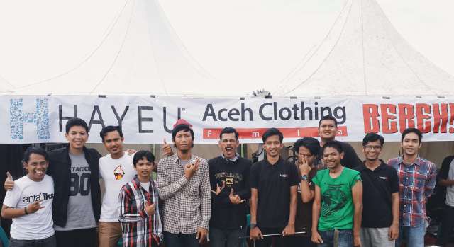 MyCampus_Cloth's tweet photo. #10thTsunamiAceh w/ @ShootSeven @KAPALO_ @Madgoat_ID @ARRCRIBS  @tgshirtco @acehclothfam #SupportLocalProduct http://t.co/kFMonEBXmn