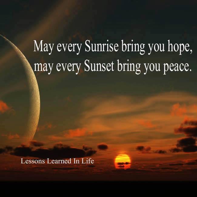 marieosmond's tweet photo. Happy Sunday!💋 http://t.co/XHLaHJaxXf