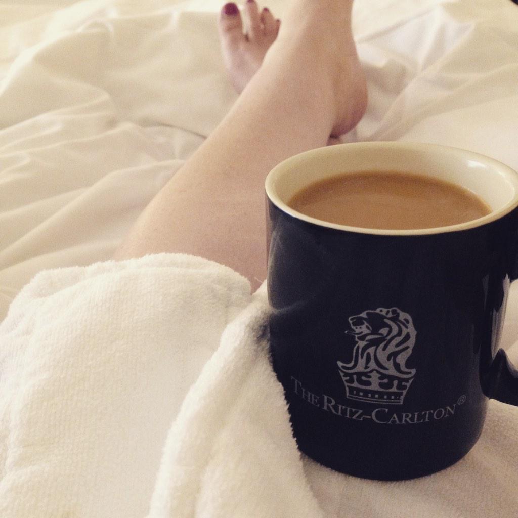valerierichards's tweet photo. @RitzCarlton Marina del Rey Thank you for all your hospitality! #californiachristmas #cozy http://t.co/0vBBSGoyOH