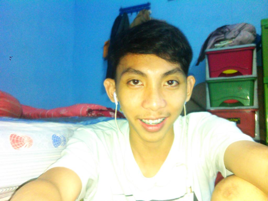 AryaChimt's tweet photo. Dikamar :-) http://t.co/rGxcsQNMKD