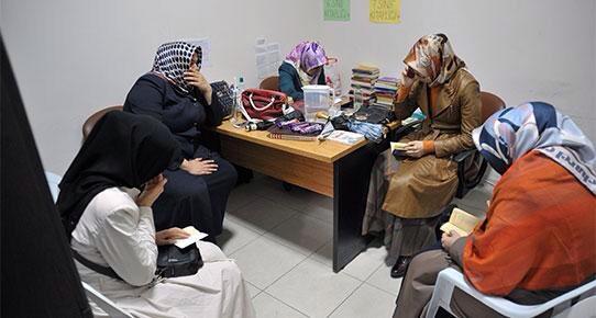 SonaTeacher7's tweet photo. #SözünBittiğiYer 
Cemaatleri fişle
Gazeteci tutukla
Muta / rüşvet yay
Kuran Kursları kapa!
AKP olmasa ne yapardık?! http://t.co/5thtInu9Xa