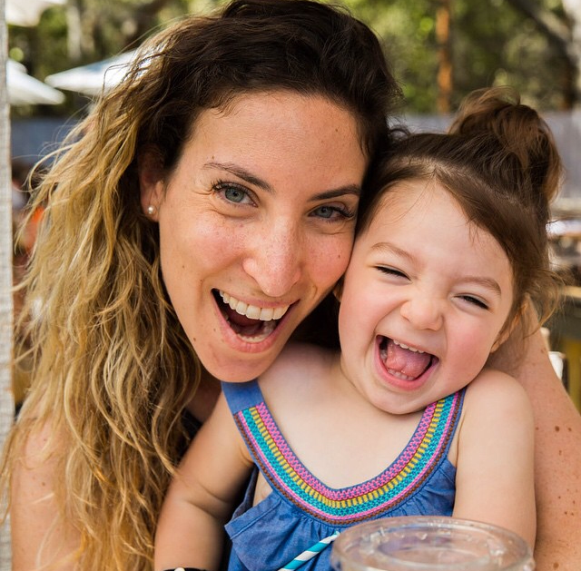 The_Malibu_Cafe's tweet photo. Good morning! Here's your daily dose of contagious smiles :) #fab http://t.co/WRS2djdOcz