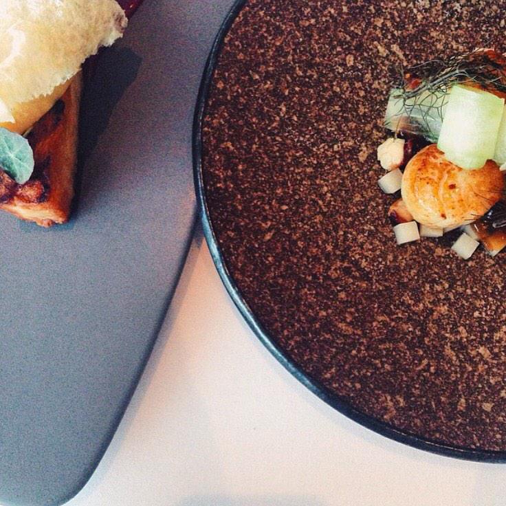 AriaBrisbane's tweet photo. What are your plans for lunch today? Image @bleu_nuit http://t.co/UL2XY6lfUa