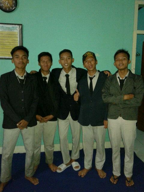 5 orang desa, yang bakal sukses di kota. Haha