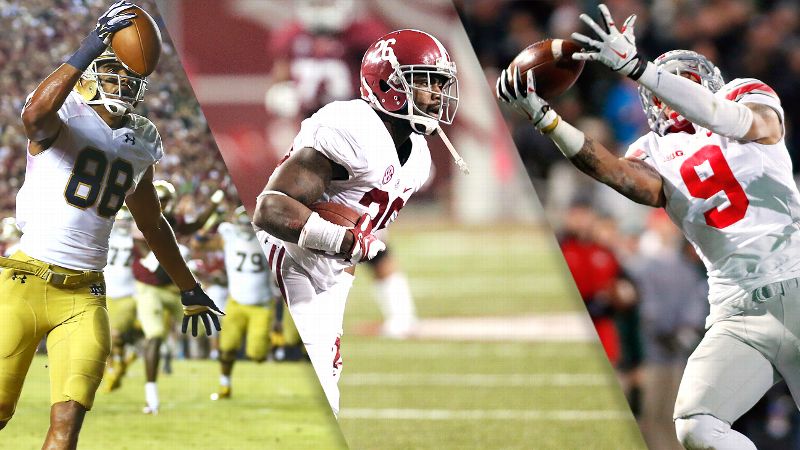 CollegeGameDay's tweet image. Plays that defined the College Football Playoff. es.pn/1IYy3Pw