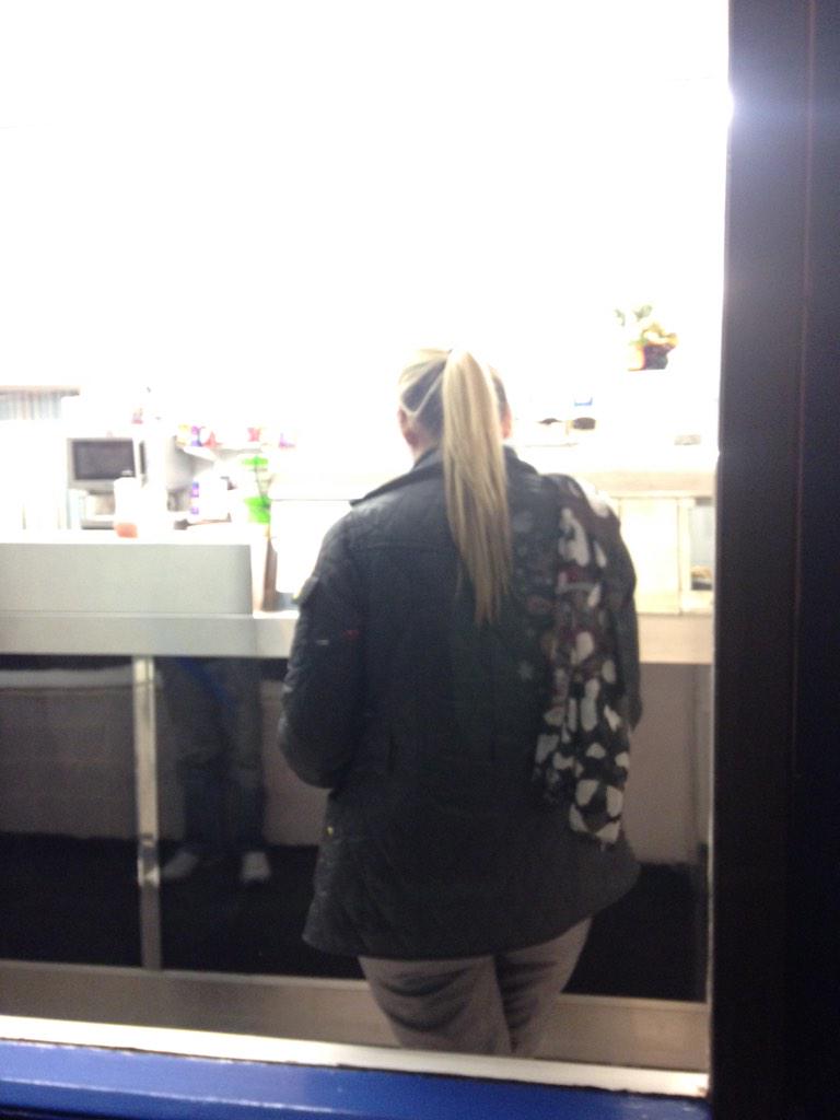 kylearinger's tweet photo. @rachedwards1984 #buyingchipswithconfidence http://t.co/qgrJmJ7B8z