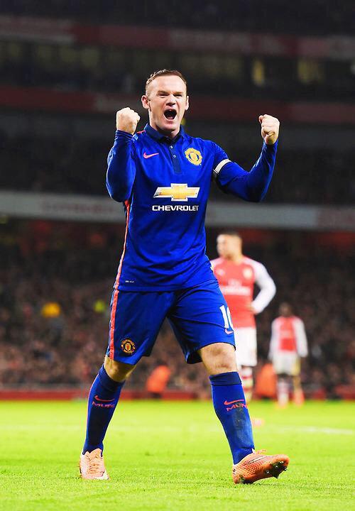 RedorDead07's tweet photo. Bringing all #MUFC fans on twitter together
RT if you're a fan and follow everyone who RT's including ME #MUFC_FAMILY http://t.co/2BO4WRvDHh