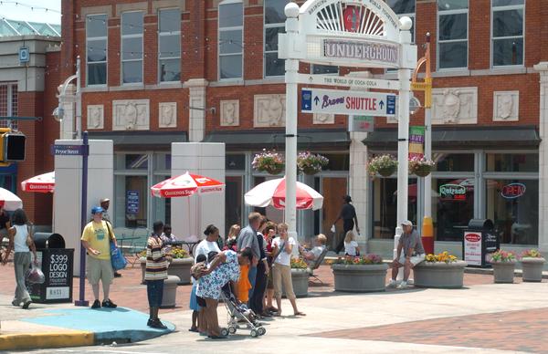 RT <a href="/AtlBizChron/">Atlanta Business Chronicle</a>: <a href="/UndergroundATL/">Underground Atlanta</a> to be sold for $25.75M to South Carolina’s WRS Inc. bizj.us/18k0od