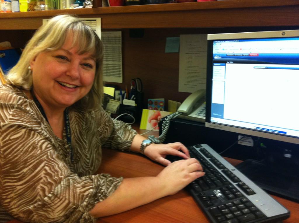 fifimccallum's tweet photo. #TEGHMinute #myfirstTweet just upgrading #PolicyTech @EastGeneral to make sure our policy system is current. http://t.co/DJiV23DplY