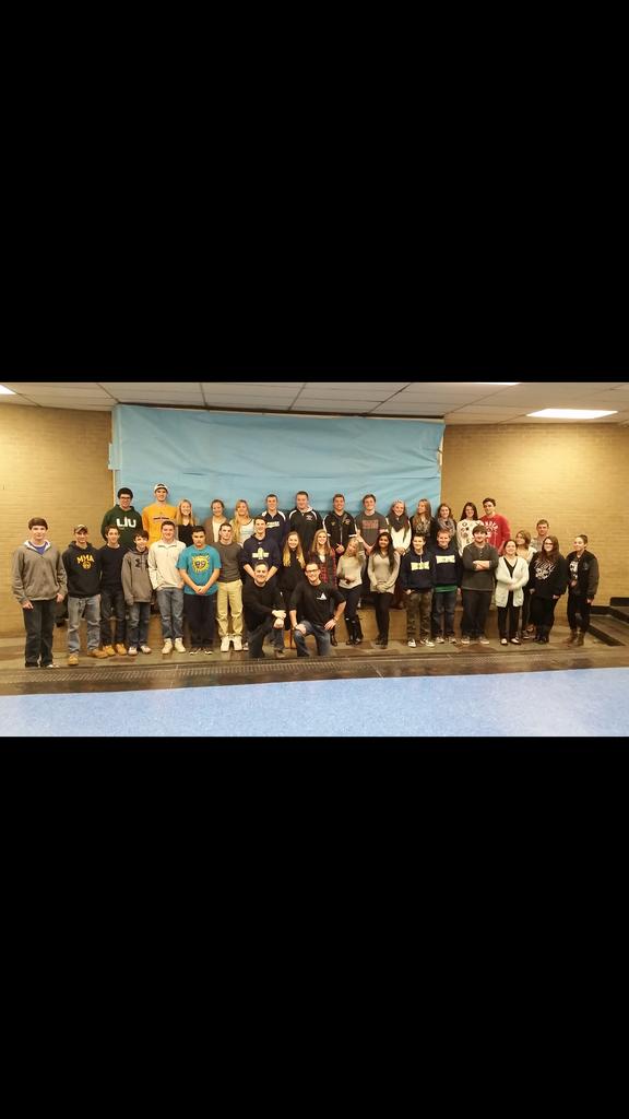 NHSProjectVETS's tweet photo. Here is our outstanding group. First project completed, thank you to everyone who helped! http://t.co/V6KjaJKbh4
