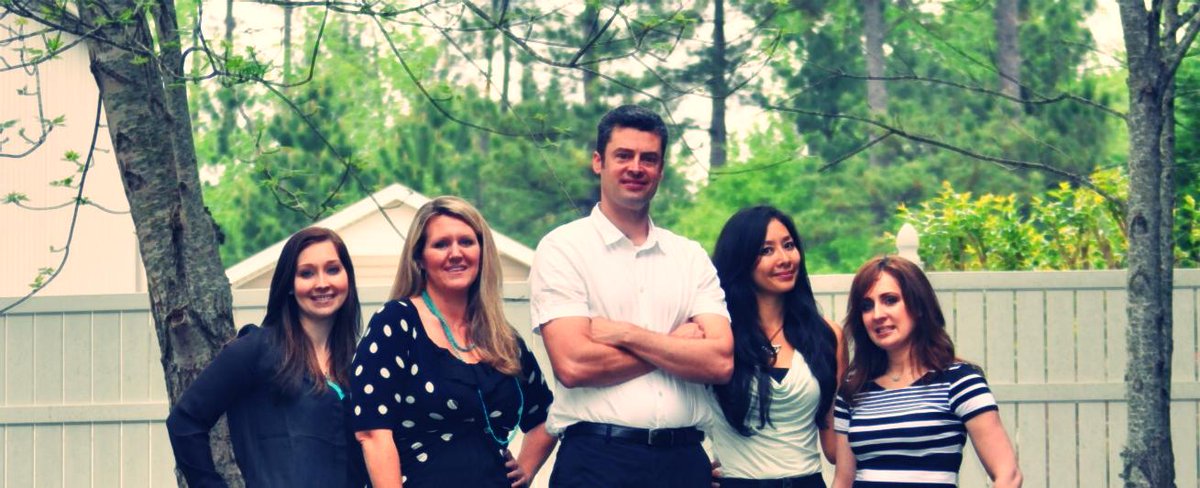 reetsdrying's tweet image. Look at this crew right here! #reetsdryingacademy