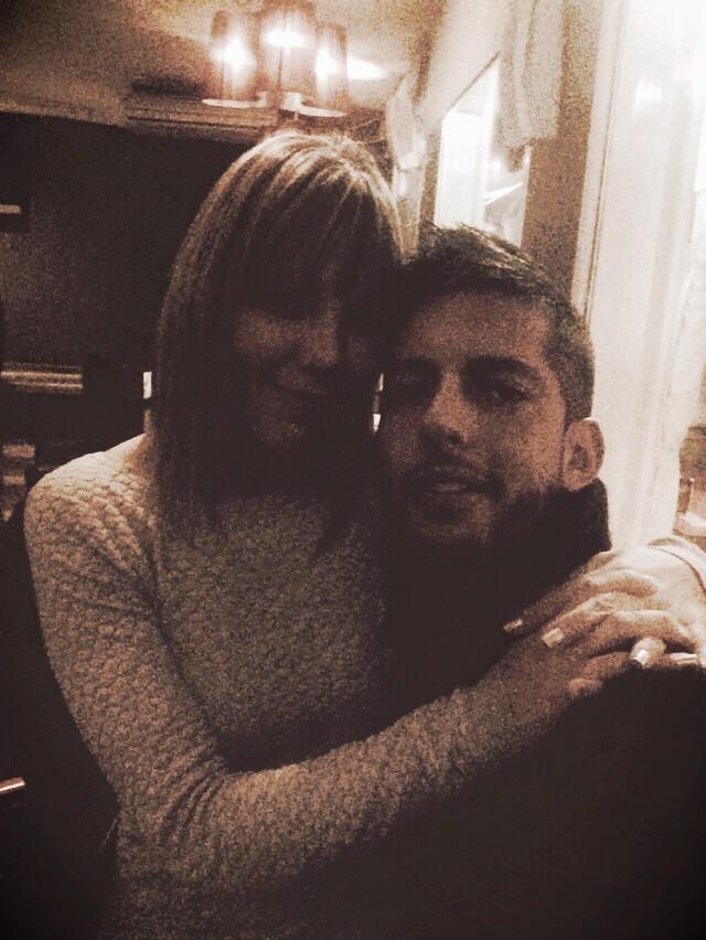 nando4lj's tweet photo. Más que feliz de haberte conocido!! :-) http://t.co/7QsHiXNWva