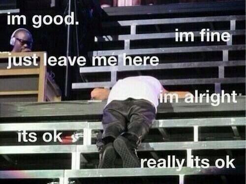 imlovinubieber's tweet photo. Ya skkskdkskdkskd  #HollywoodMusicAwards Justin Bieber http://t.co/5QnrhuDUxI