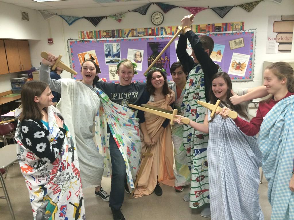 MrsFarnesi's tweet photo. #8thperiod #jc http://t.co/AFg3YUkqPK