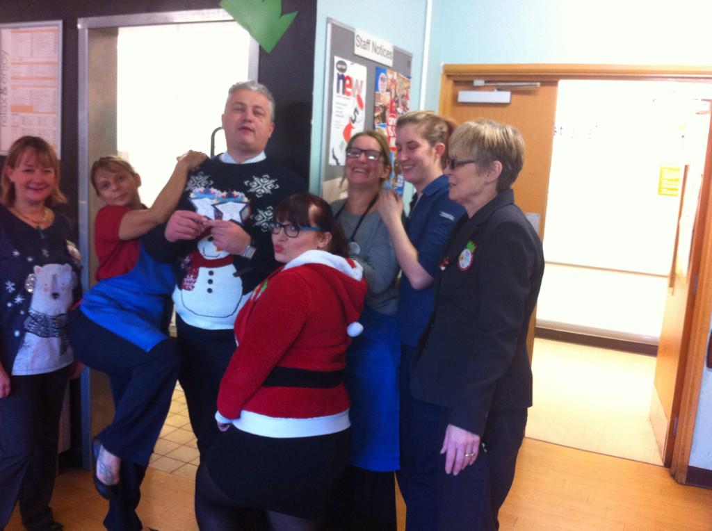 Xmas Lunch experts! Seniors well fed, thanks guys! <a href="/2172_great/">Great Notley 2172</a> @Great2172 <a href="/JackieGrimley/">Jac</a> @ssGroup23