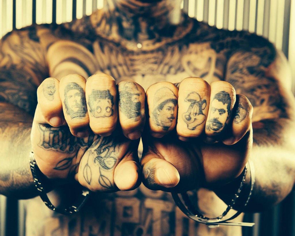 FbearCreates's tweet image. Gangster