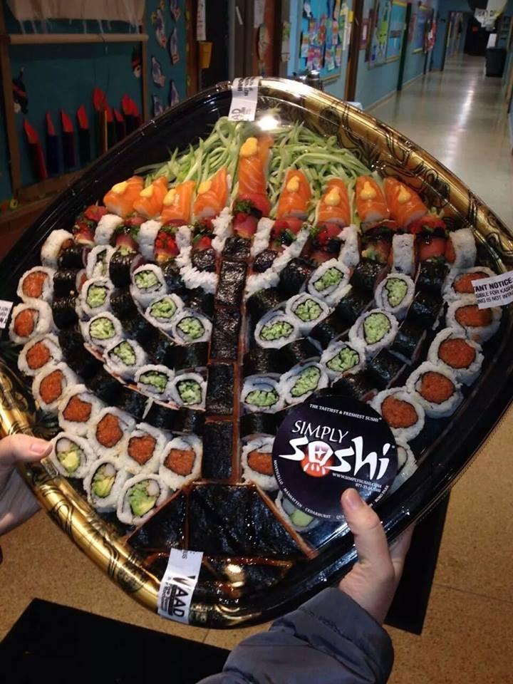 UrProbsJewish's tweet photo. If this is how you'd like to spend the first night of Hanukkah #UrProbablyJewish http://t.co/LYKZhide6X