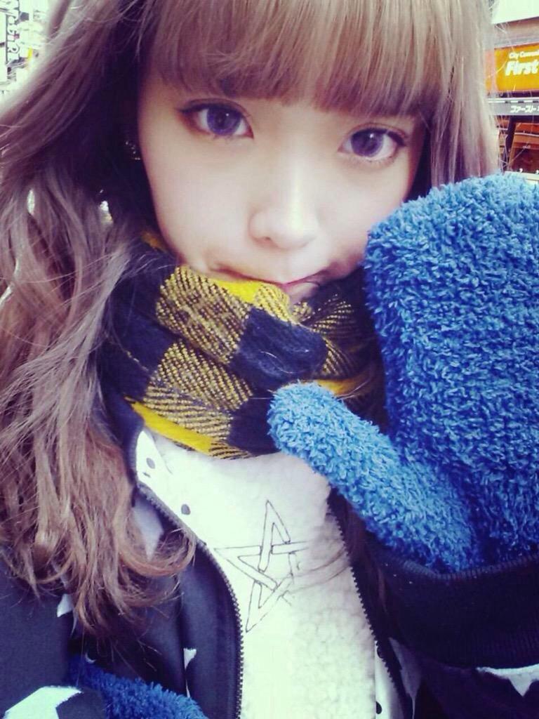 mm_pip's tweet photo. おはよ。きょうもがんばるんっ😊-♩
mimちゃん♥︎ http://t.co/uwP7b5I4lx