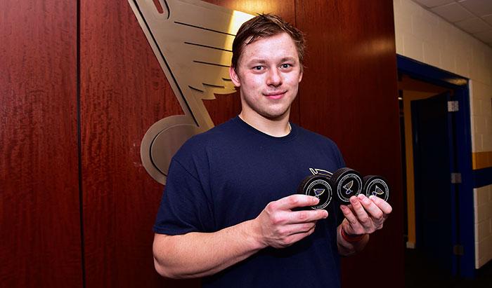 StLouisBlues's tweet photo. 18...19...20. #stlblues #OurBlues http://t.co/n2GzxsXjSq