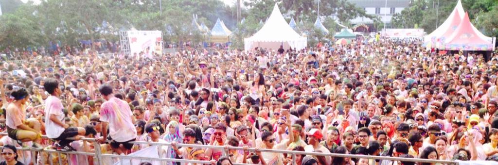 Keramain kemarin di #SamarindaCityRUN mudah2an #BONTANGCityRun bisa lebih rame so follow dan share ketmnnya yah :D