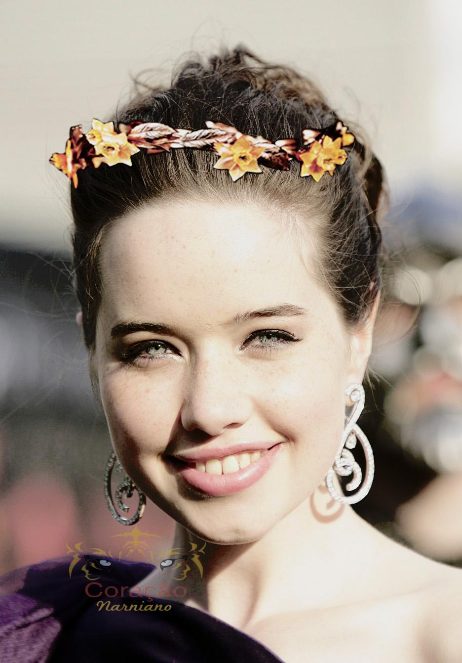 HAPPY BIRTHDAY, ANNA POPPLEWELL! 