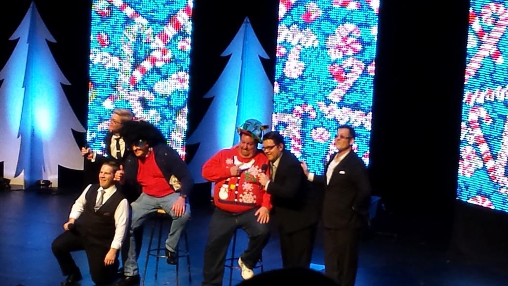 Elfwinc's tweet photo. #tsfsweater http://t.co/NwP0oknZtJ