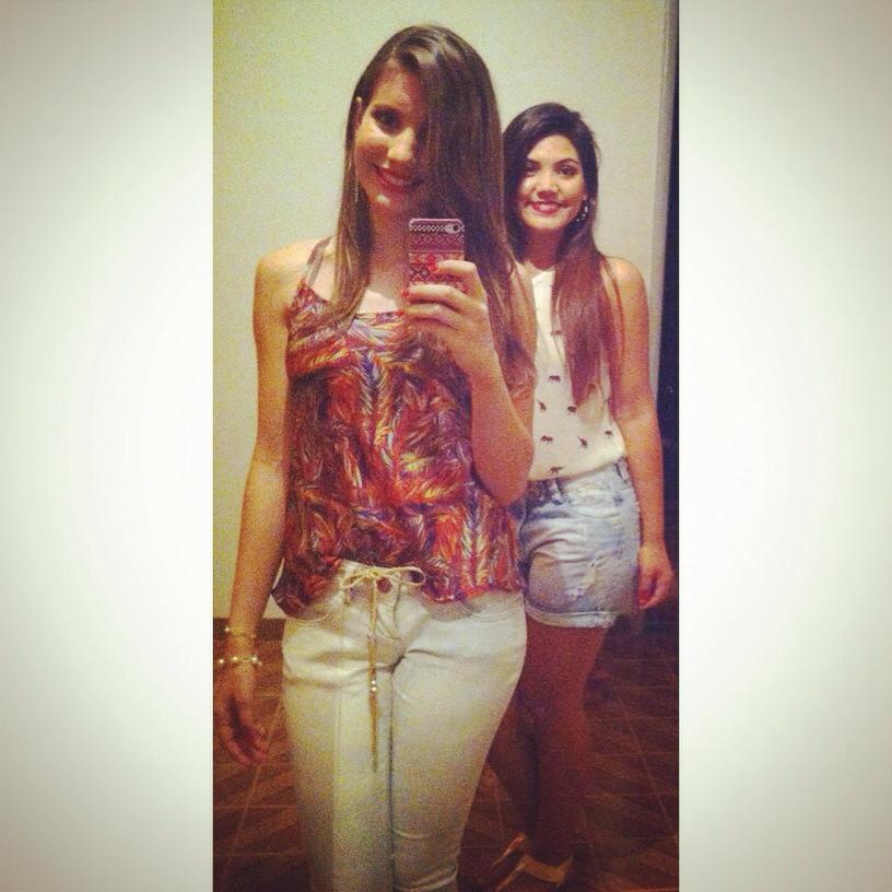 biazinhagp's tweet photo. #parabensamiga #branquela #tudodebao #hojetemfesta #comerbolo #tmjloraabsoluta http://t.co/2gocUn0lOf
