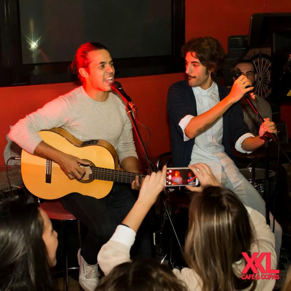 sones_jym's tweet photo. Con código marengo en sala XXL (Coronil) http://t.co/gllRyV08SW